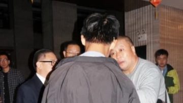 甘肃初中生发帖被拘引众怒 获释