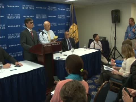 憂心國內家人 陳光誠籲歐巴馬關注