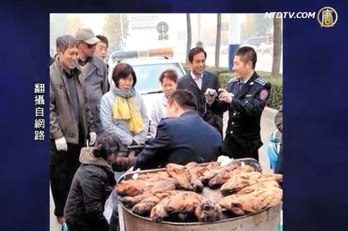 【今日點擊】小販下跪 城管「執法技能方式欠缺」
