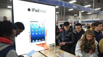 新iPad mini賣翻 供不應求