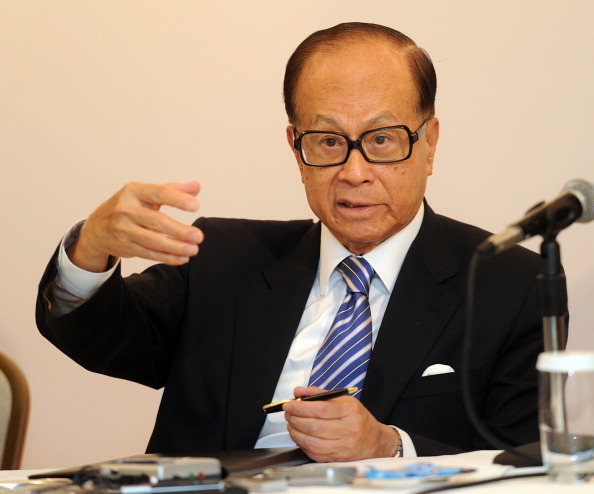 中共恐嚇？李嘉誠大宅旁現骷髏頭
