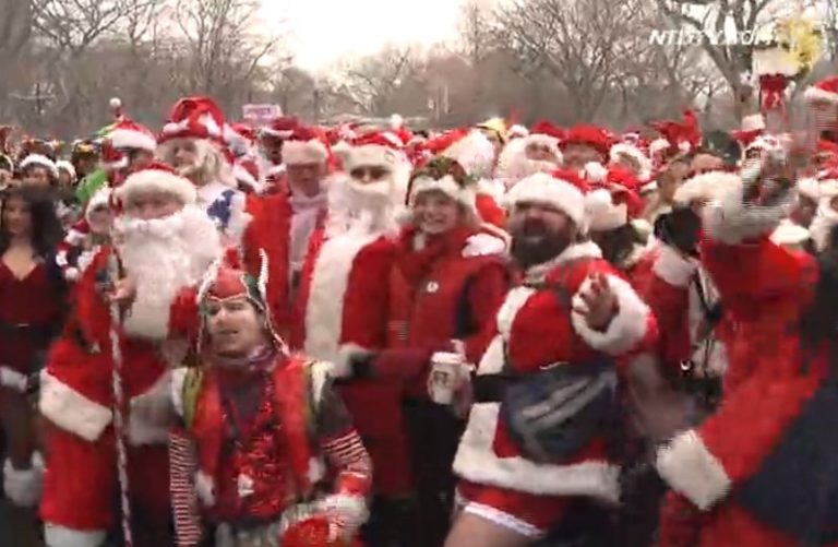 紐約千名聖誕老公公 快閃公園大街