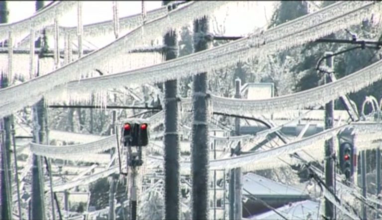 暴雪過後 斯洛文尼亞陷入黑暗