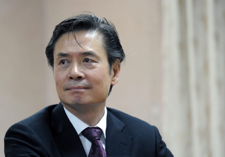 據報金溥聰操盤當局 控制學運