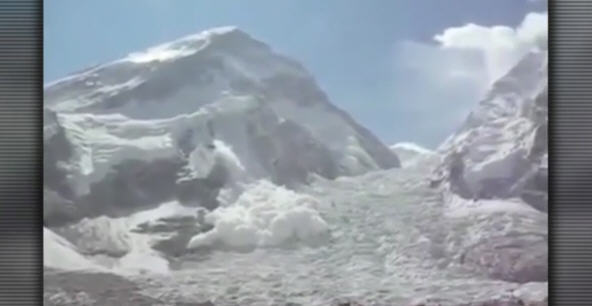 珠峰週五雪崩 爆史上最嚴重山難