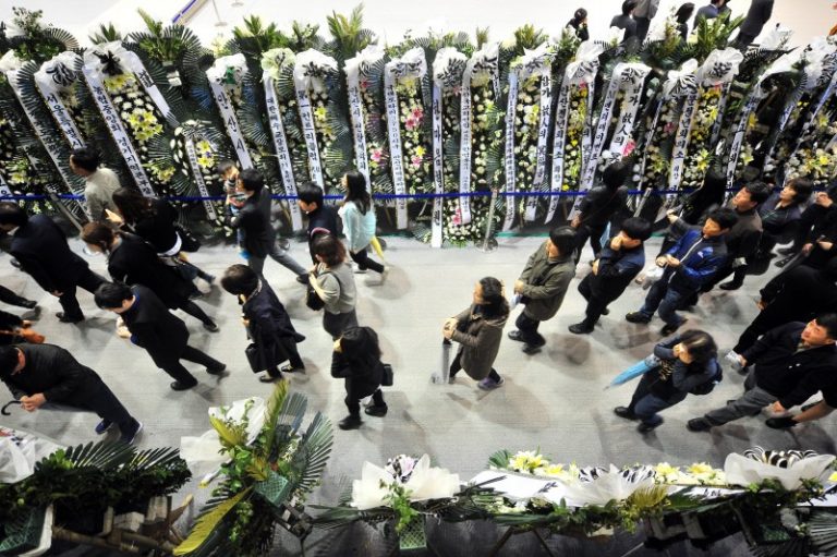 擔心遺體被浪沖走 韓請中日協助觀察
