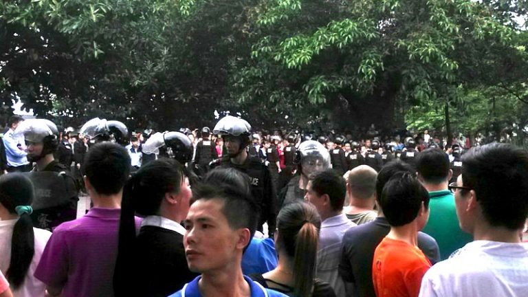 警察強逼復工 東莞鞋廠大罷工結束