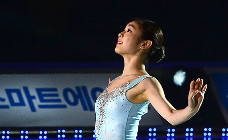金妍兒唯美告別演出 驚豔首爾體育場（組圖）