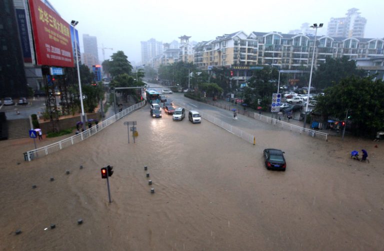 中國南方暴雨 多個城市內澇