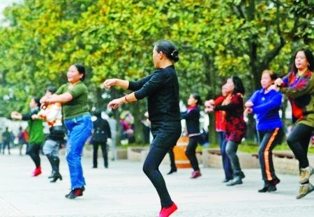 【禁聞】中國富人怪異表演緣何嚇倒美國人？