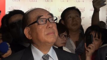 台湾前行政院长唱中共国歌引争议