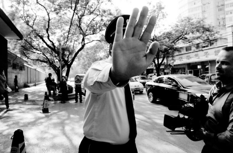 【熱點互動】簽保密協議沒商量 記者還能報導啥？