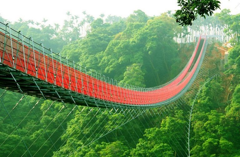 南投縣驚傳孕婦墜橋意外