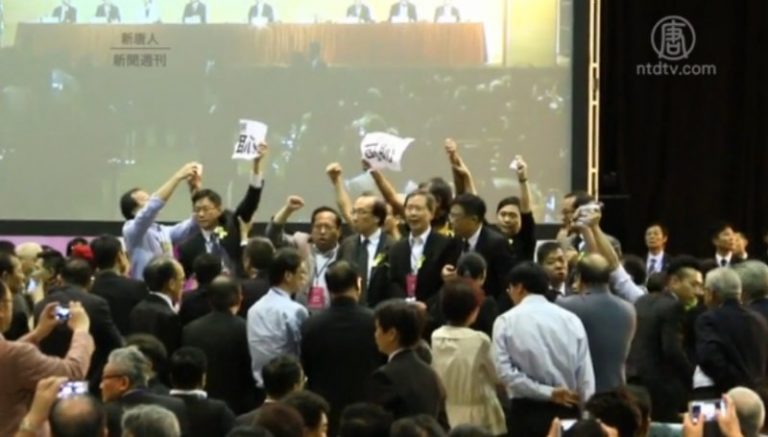 佔中(1)京指鹿為馬 港民主回歸夢被賣