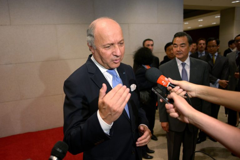 法國政府挺民主 開腔談香港佔中