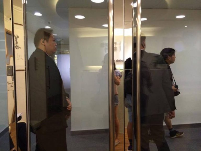 襲胸男「喜記」小開記召 拒《蘋果》採訪