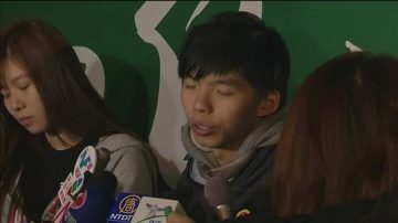 無懼風寒  港人排長龍為絕食學生打氣