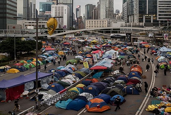 爭普選為何不退？港臺對比見真由