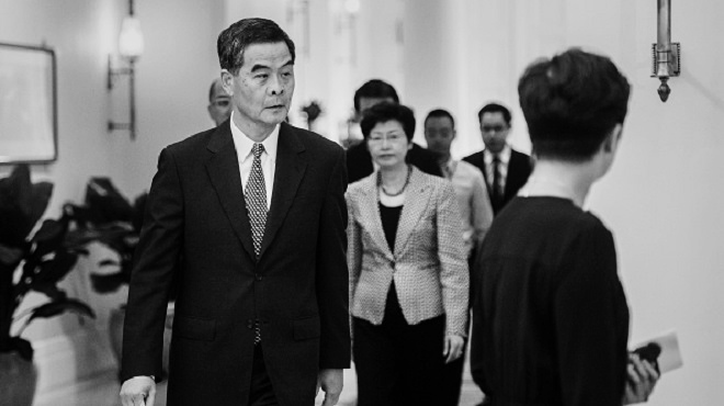 傘運未完 堅持爭民主 批梁振英冷血