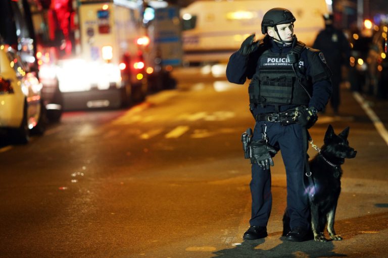 殺警案激怒美國人 反警活動家「倒戈」罵槍手