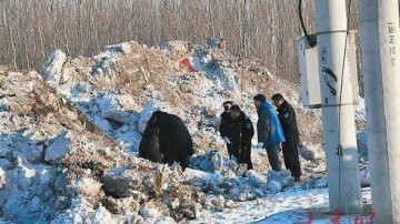 大庆市雪堆现女尸 尸下有婴儿啼哭