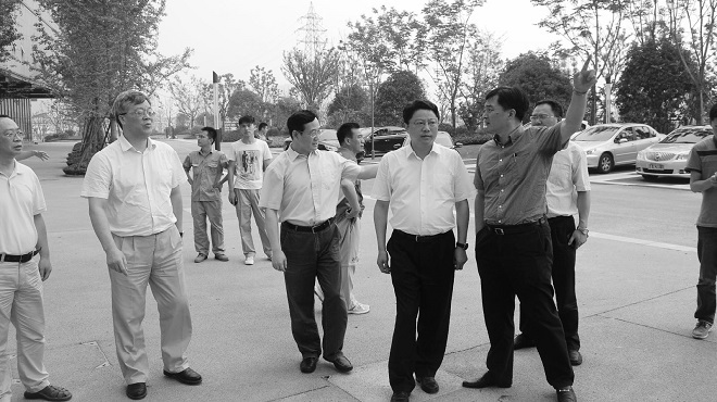 楊衛澤閃電被查 習近平反擊江澤民露面？