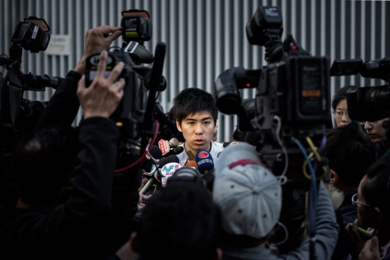 港府今交民情報告 岑敖暉黃之鋒批其空洞