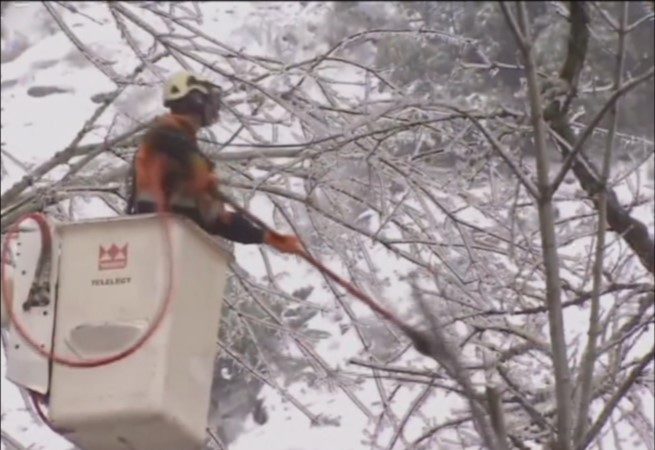 卑詩內陸狂下雪 破百年記錄