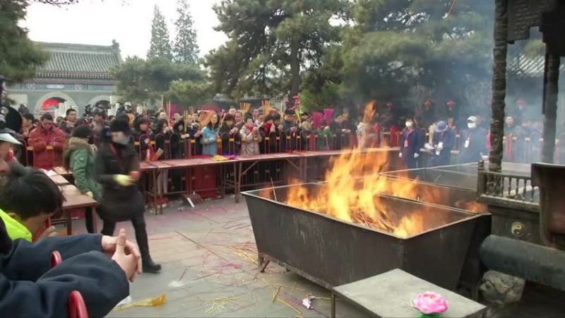 羊年第一天 祈福祝平安