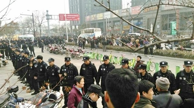 范木根抗拆殺人案開庭 警戒嚴抓人如臨大敵