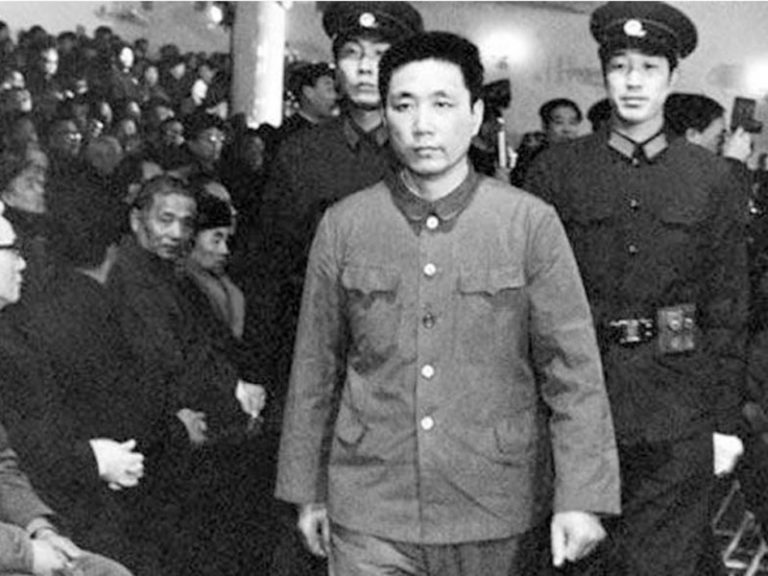 揭秘：王洪文曾被關押在人大會堂地下室受酷刑