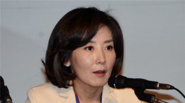 中共外交官“吃豆腐” 遇韩美女官员口无遮拦出丑