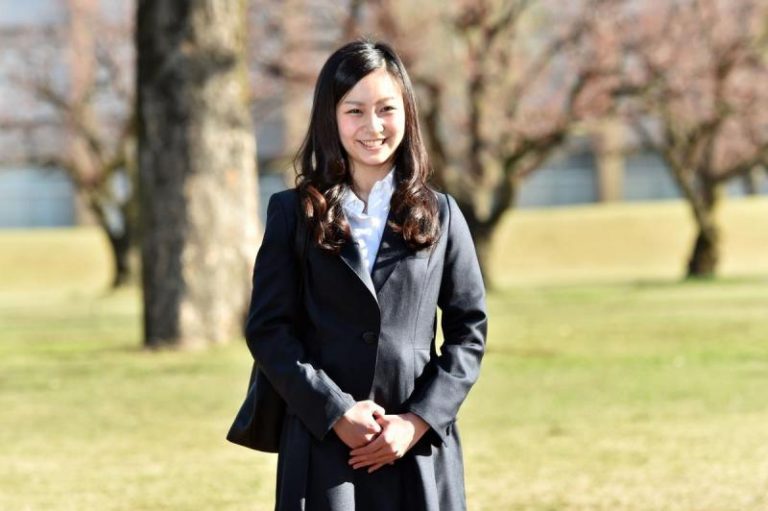 日佳子公主開學了 陽光少女清純登場