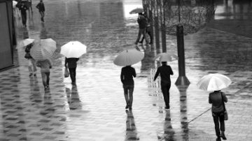 北京降大暴雨 氣溫創下64年來最低