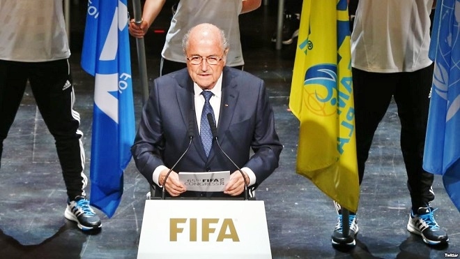 連任僅四天  FIFA主席布拉特請辭