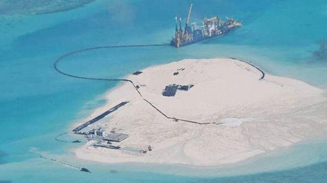 中共人工島設火砲 美譴南海軍事化