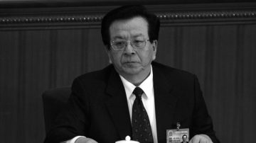 传十八大爆中组部卡位战 习近平击败曾庆红