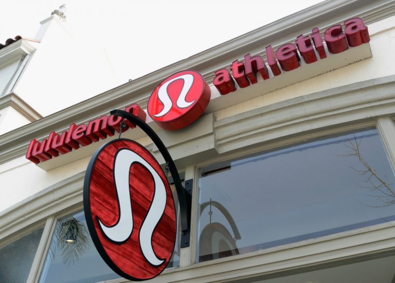 Lululemon召回18萬上衣 因拉帶傷人