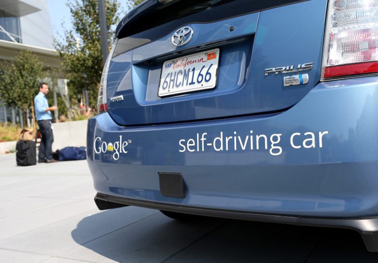 與谷歌無人駕駛車險相撞？Delphi給答案