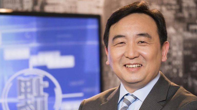 石濤：萬里逝世、維權律師被抓抵不過優衣庫春宮