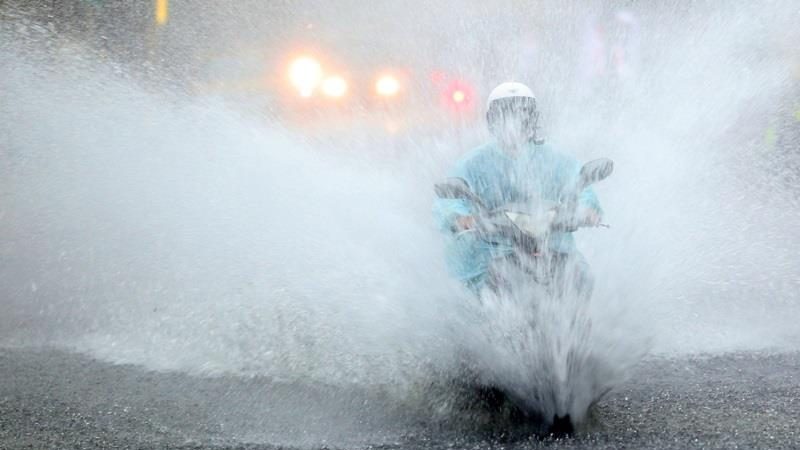 午後驚人大雷雨 大台北多處傳災情