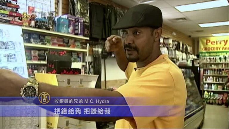 搶匪扮「忍者」舞大刀 不敵店主刀長