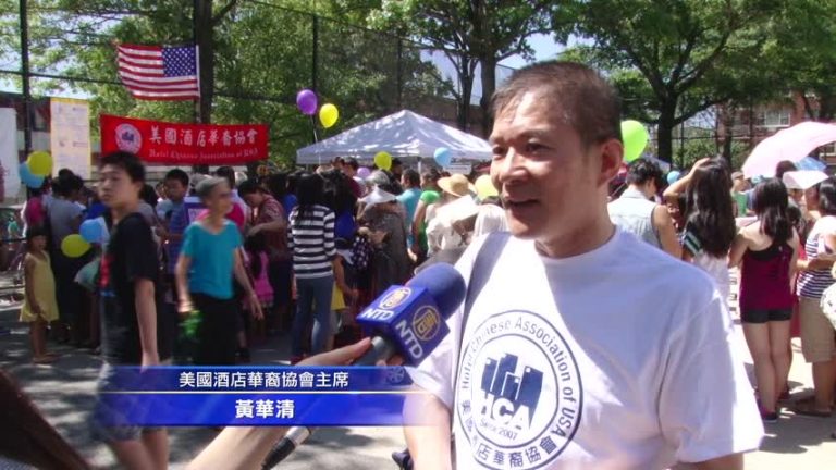 艾姆赫斯特返校日 免費派送民眾擠爆