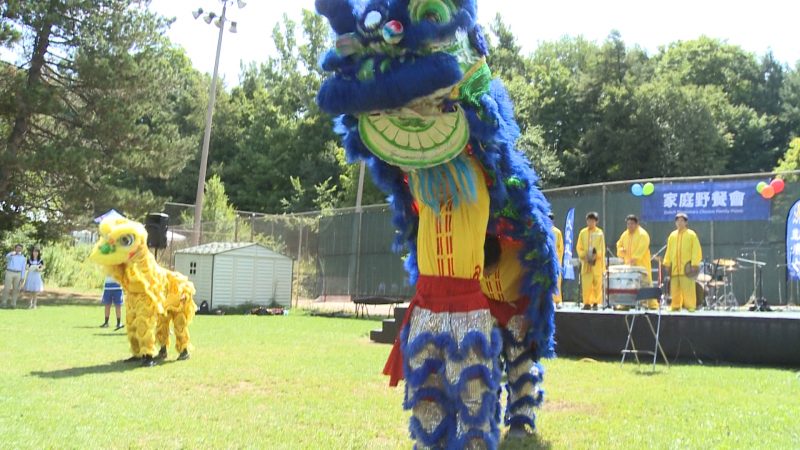 大纪元新唐人野餐会热闹登场 吸引数千华人