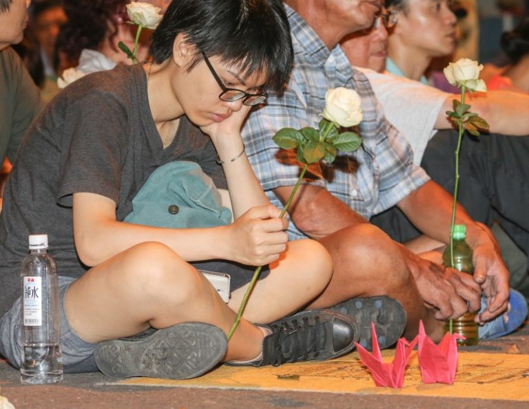 懶人包: 為何台灣學生反課綱微調