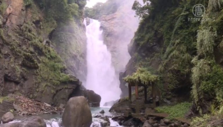 北橫旅遊節 清涼消暑溯溪體驗