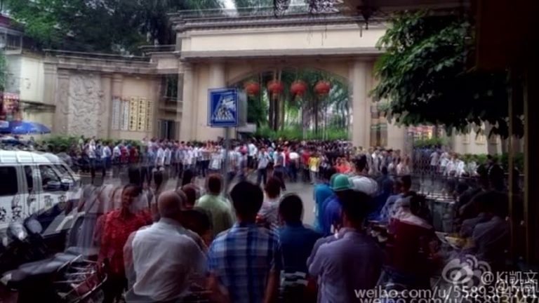 廣西數千蔗農縣政府前討錢 上千警鎮壓