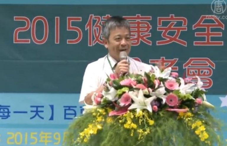 低頭族增 臺中小學生近2成網路成癮
