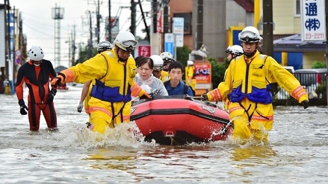 50年一遇暴雨酿大规模洪灾 日数十万人急疏散