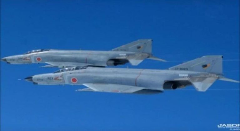 俄飛機入侵領空 日4架戰機急升空攔截
